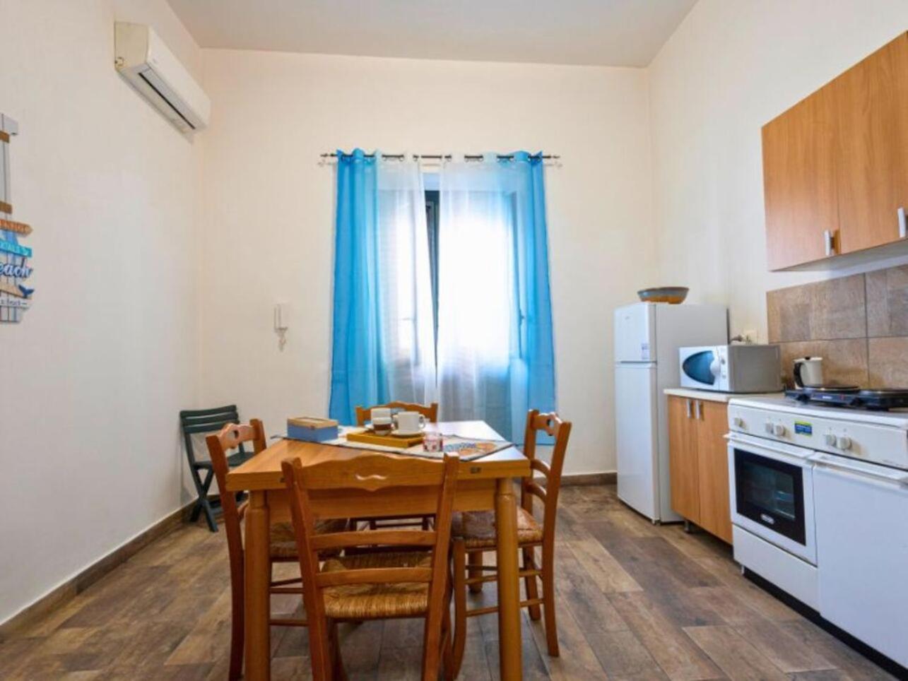 Lovely Apartment In Palermo-Sferracavallo Exterior foto